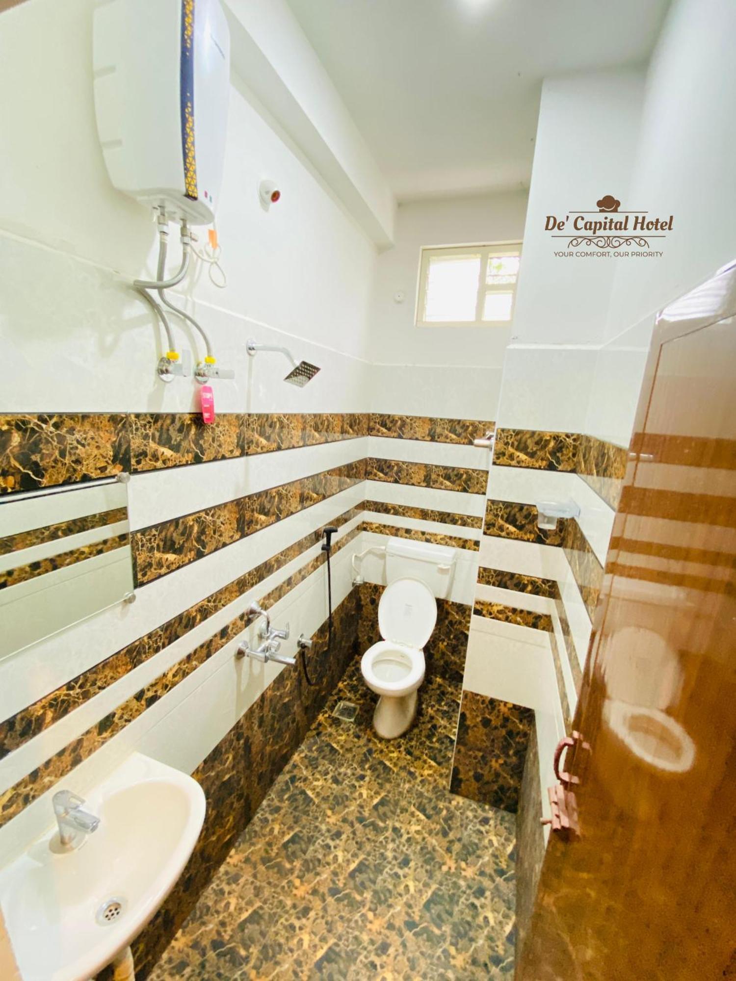 פונדיצ'רי De' Capital Hotel מראה חיצוני תמונה