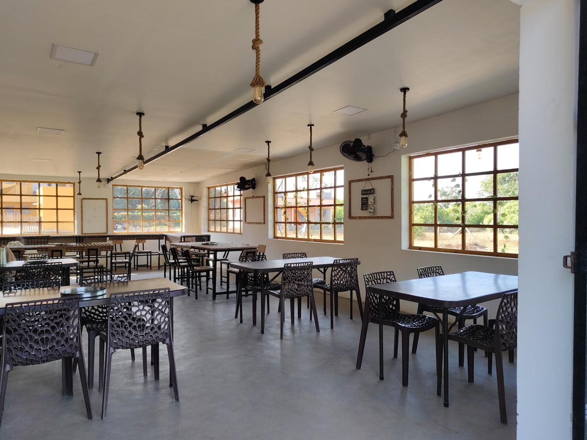 פונדיצ'רי De' Capital Hotel מראה חיצוני תמונה