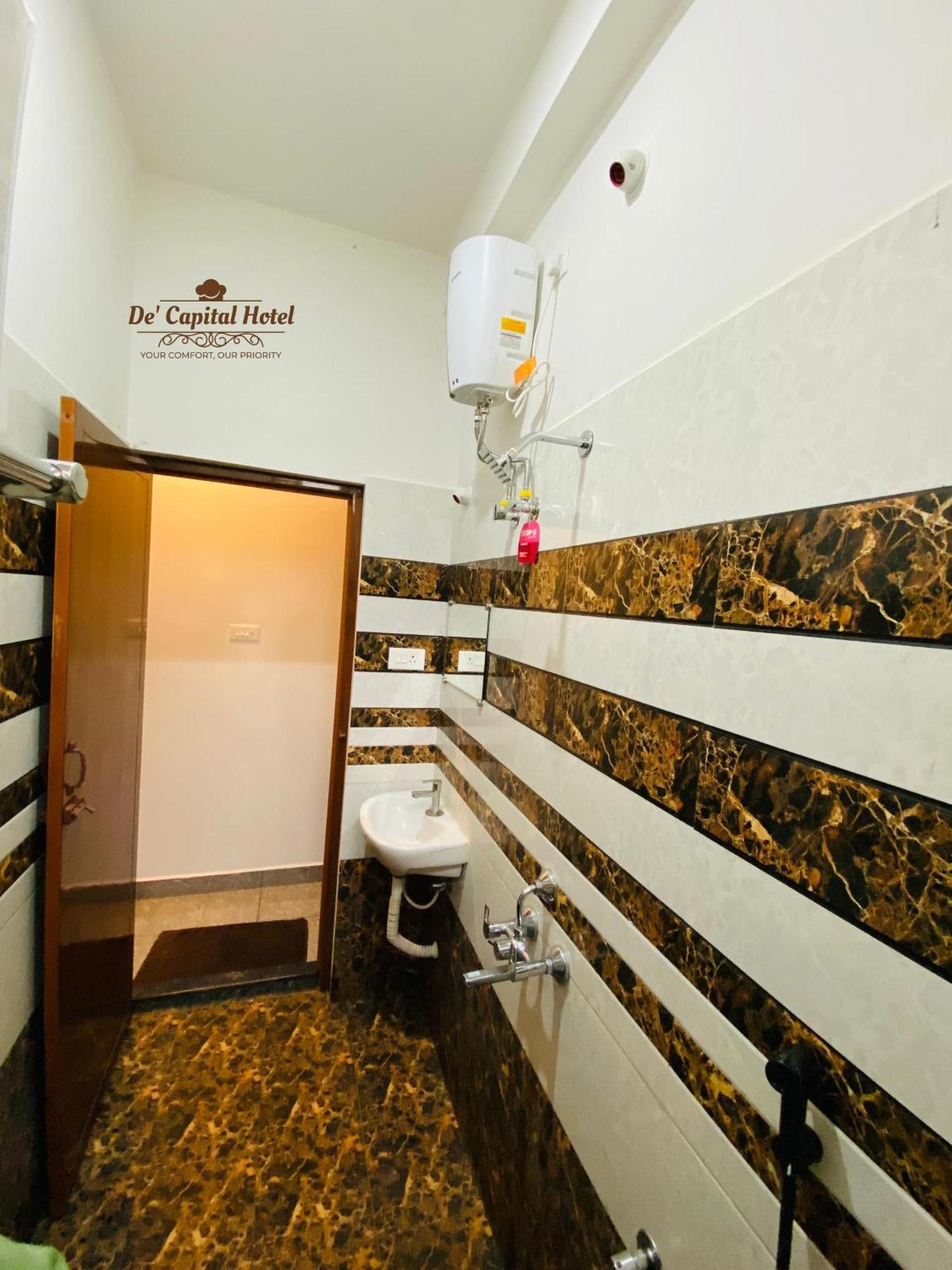 פונדיצ'רי De' Capital Hotel מראה חיצוני תמונה